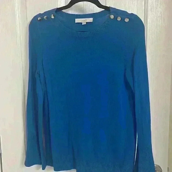 Loft sweater gold buttons bell sleeve - Picture 5 of 6